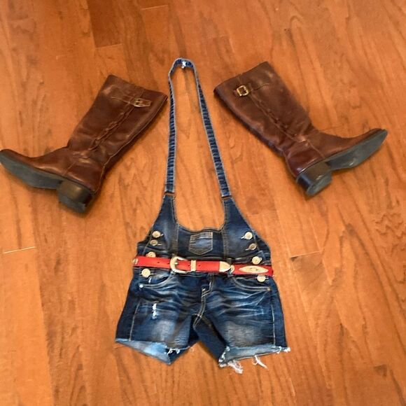 ALMOST FAMOUS 0 Stretchy distressed Unisex Western denim overall shorts - Picture 1 of 13